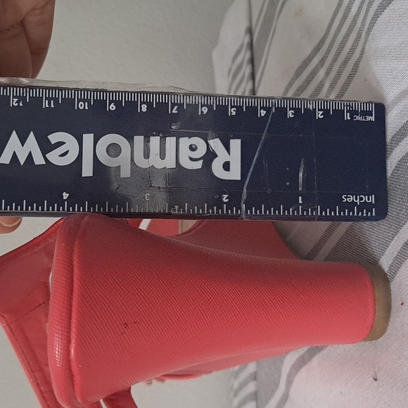 Platform heels - Picture 10 of 10